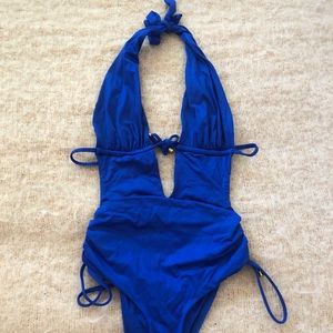 VITAMIN A ROYAL BLUE ONE PIECE 🦋 BARLEY WORN